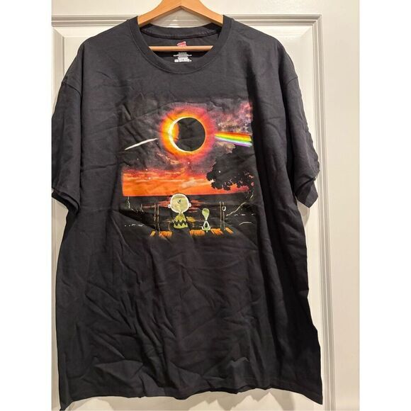 Charlie Brown Eclipse T-shirt size XL - Picture 1 of 2